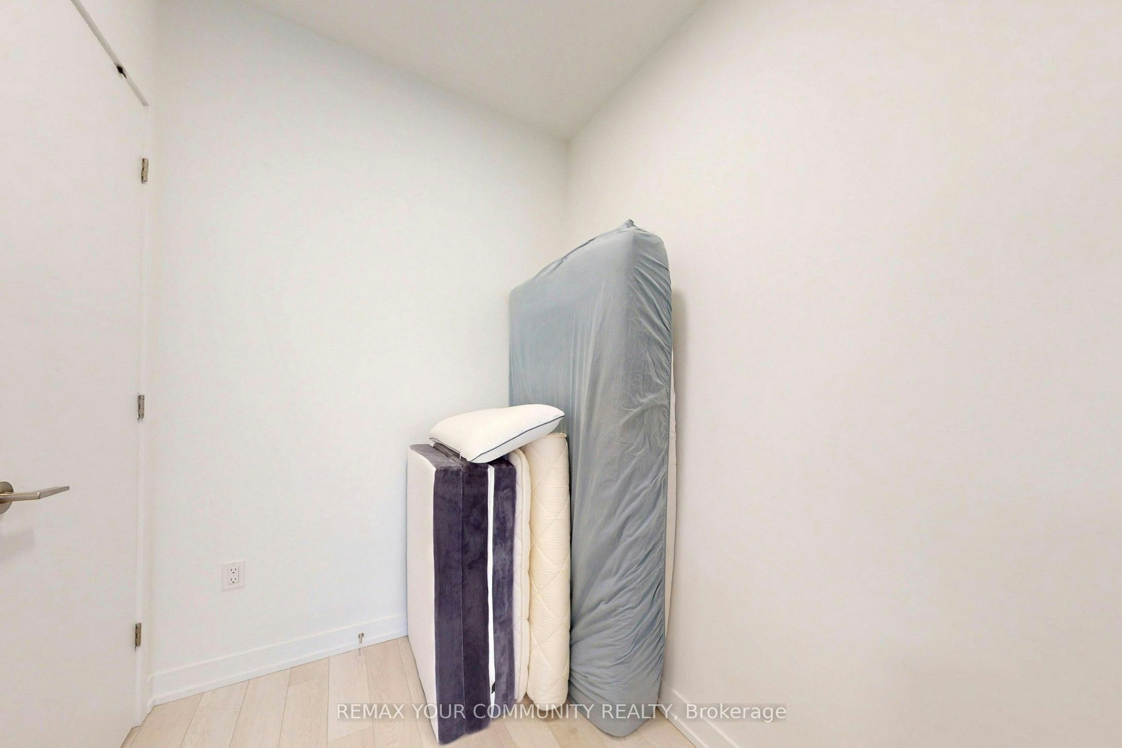 1001-39 Roehampton Avenue, Toronto, ON, M4P 0G1 - 19