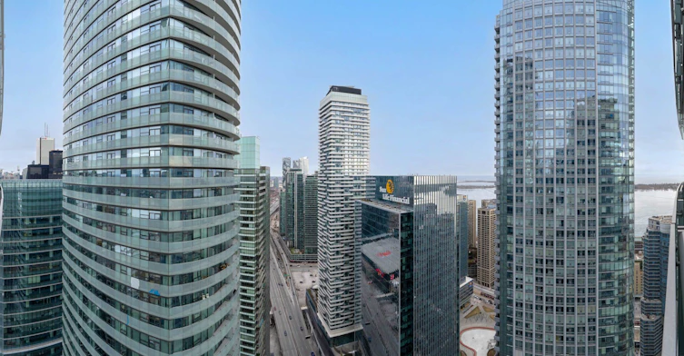 4901-12 York Street, Toronto, ON, M5J 0A9