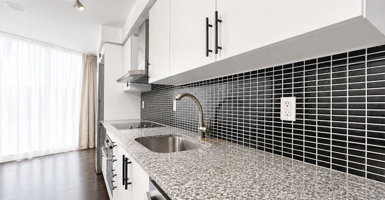 103-352 Front Street, Toronto, ON, M5V 0K3 - 5