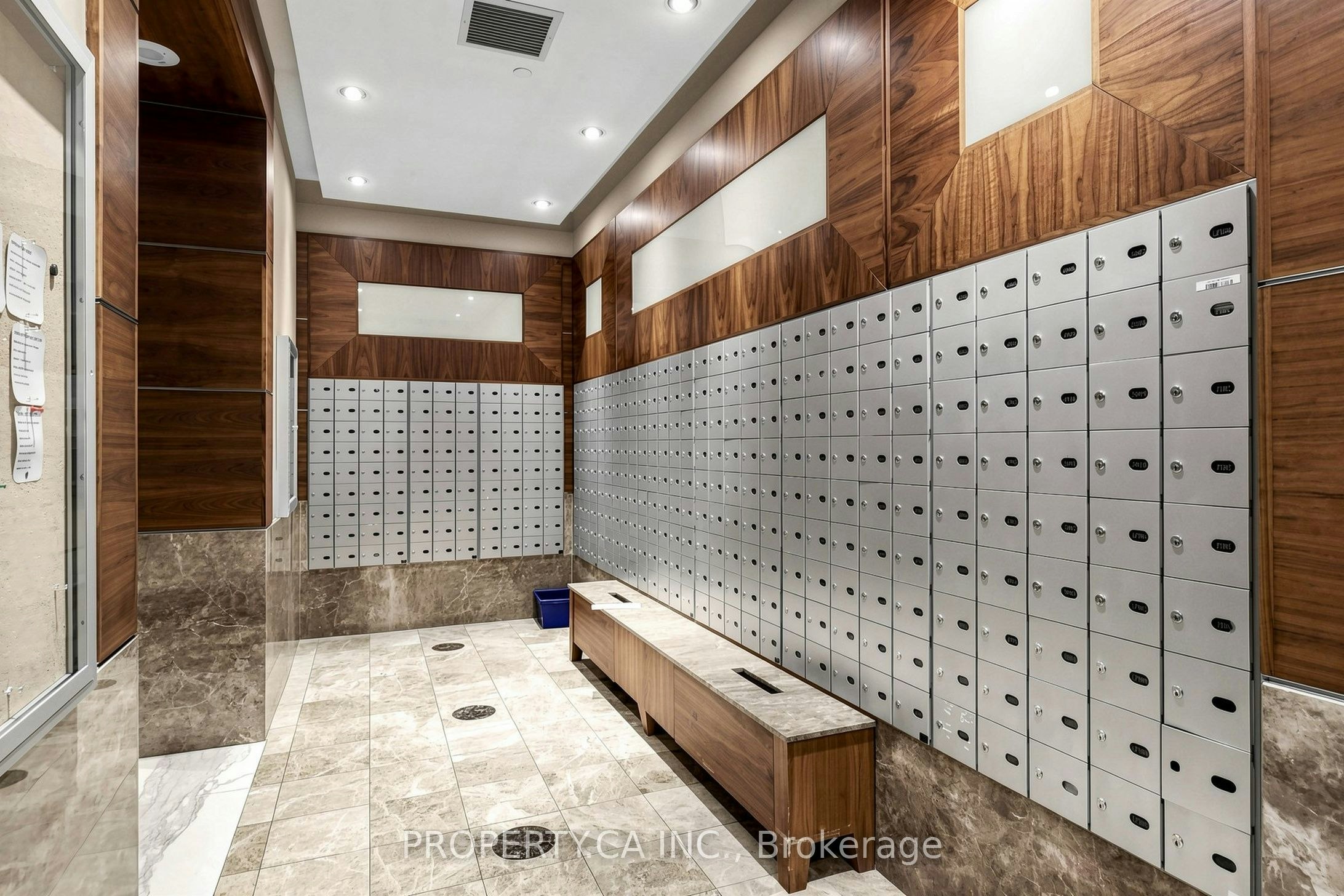 1812-763 Bay Street, Toronto, ON, M5G 2R3 - 32