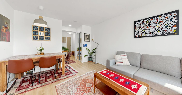 1812-763 Bay Street, Toronto, ON, M5G 2R3 - 6