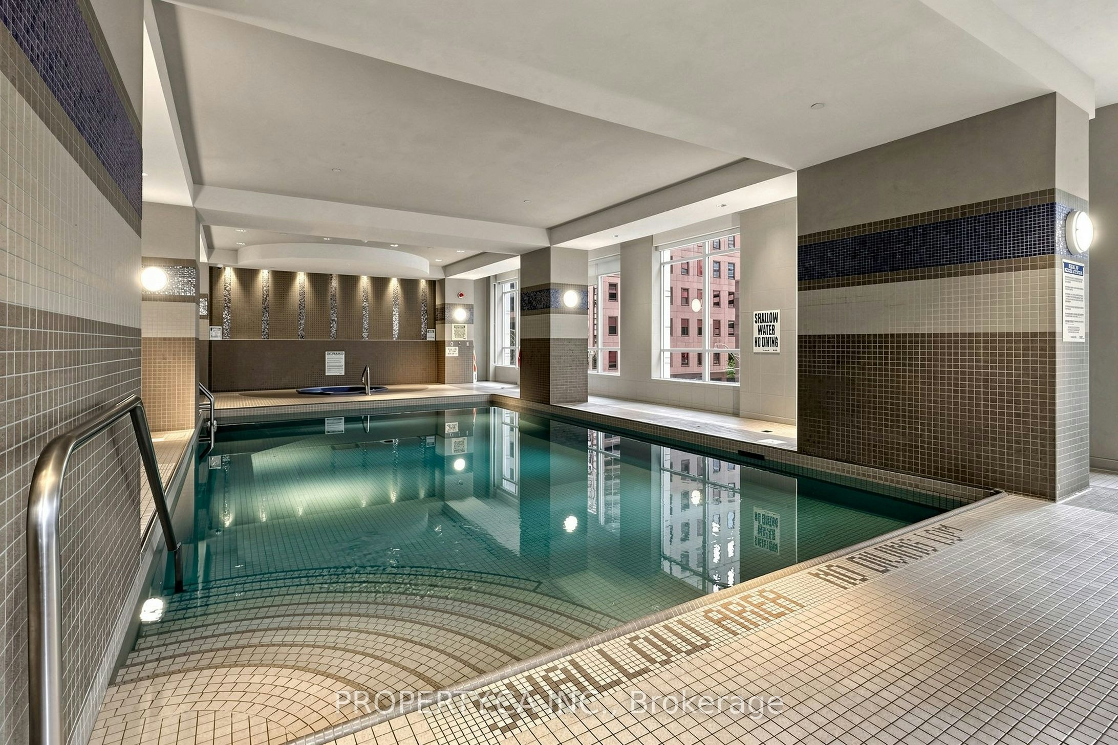 1812-763 Bay Street, Toronto, ON, M5G 2R3 - 30