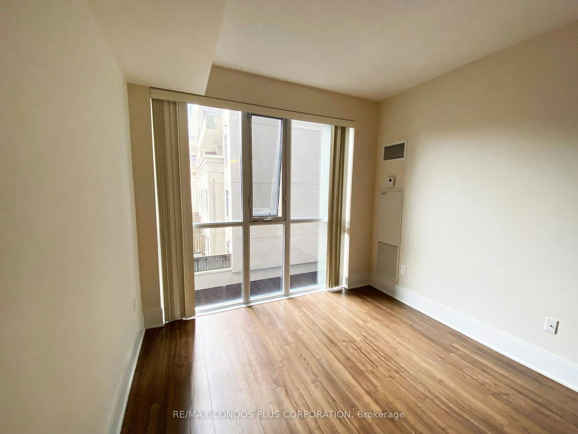325-560 Front Street W, Toronto, ON, M5V 1C1 - 9