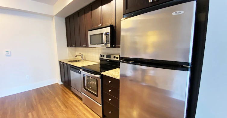 325-560 Front Street W, Toronto, ON, M5V 1C1 - 6