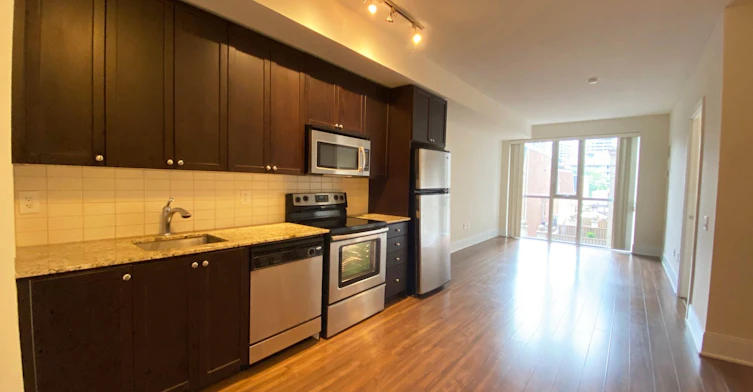 325-560 Front Street W, Toronto, ON, M5V 1C1 - 3