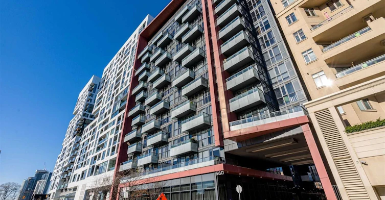 325-560 Front Street W, Toronto, ON, M5V 1C1