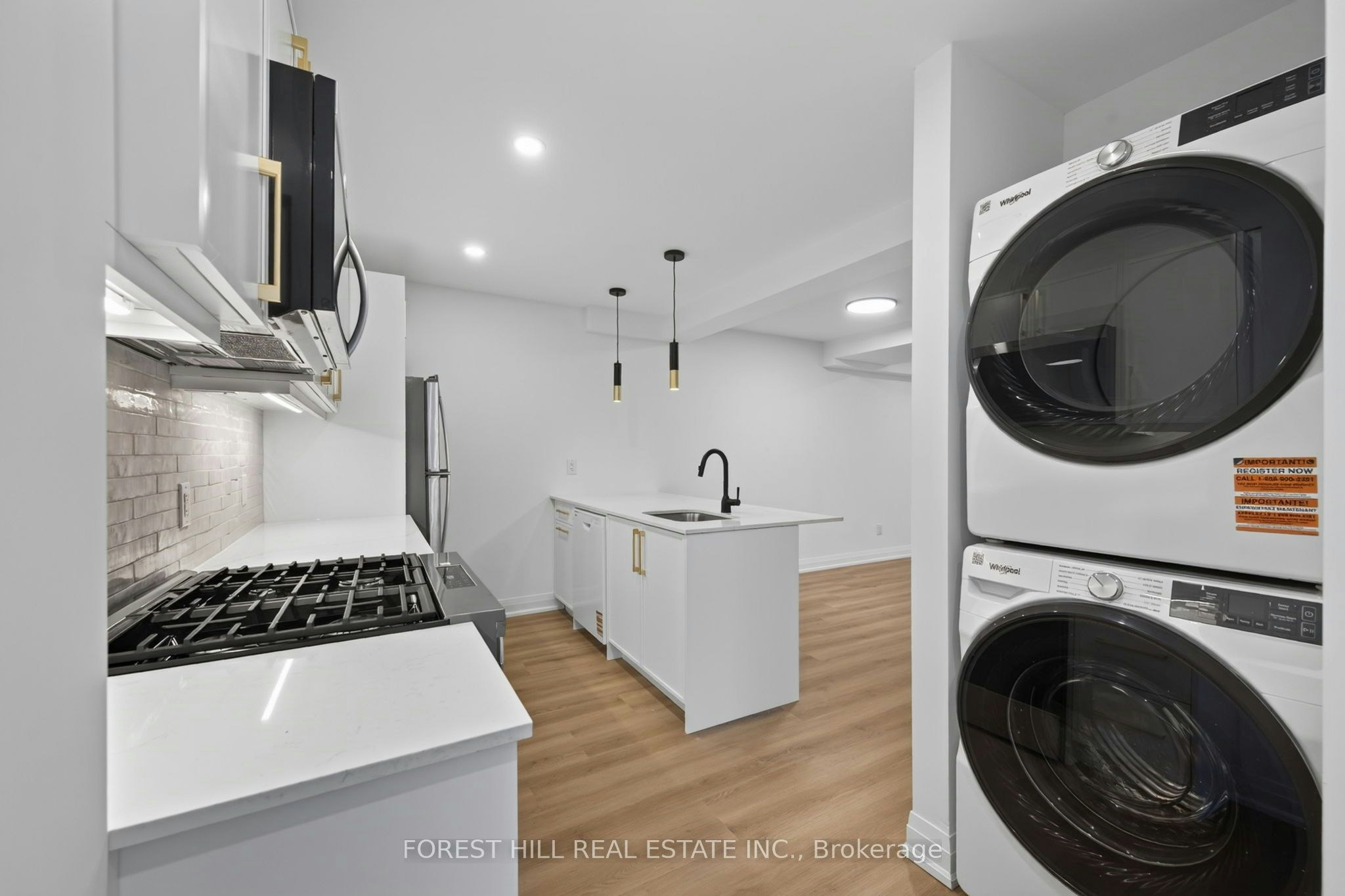 R - GARDEN-221 Churchill Avenue, Toronto, ON, M2N 1X6 - 6