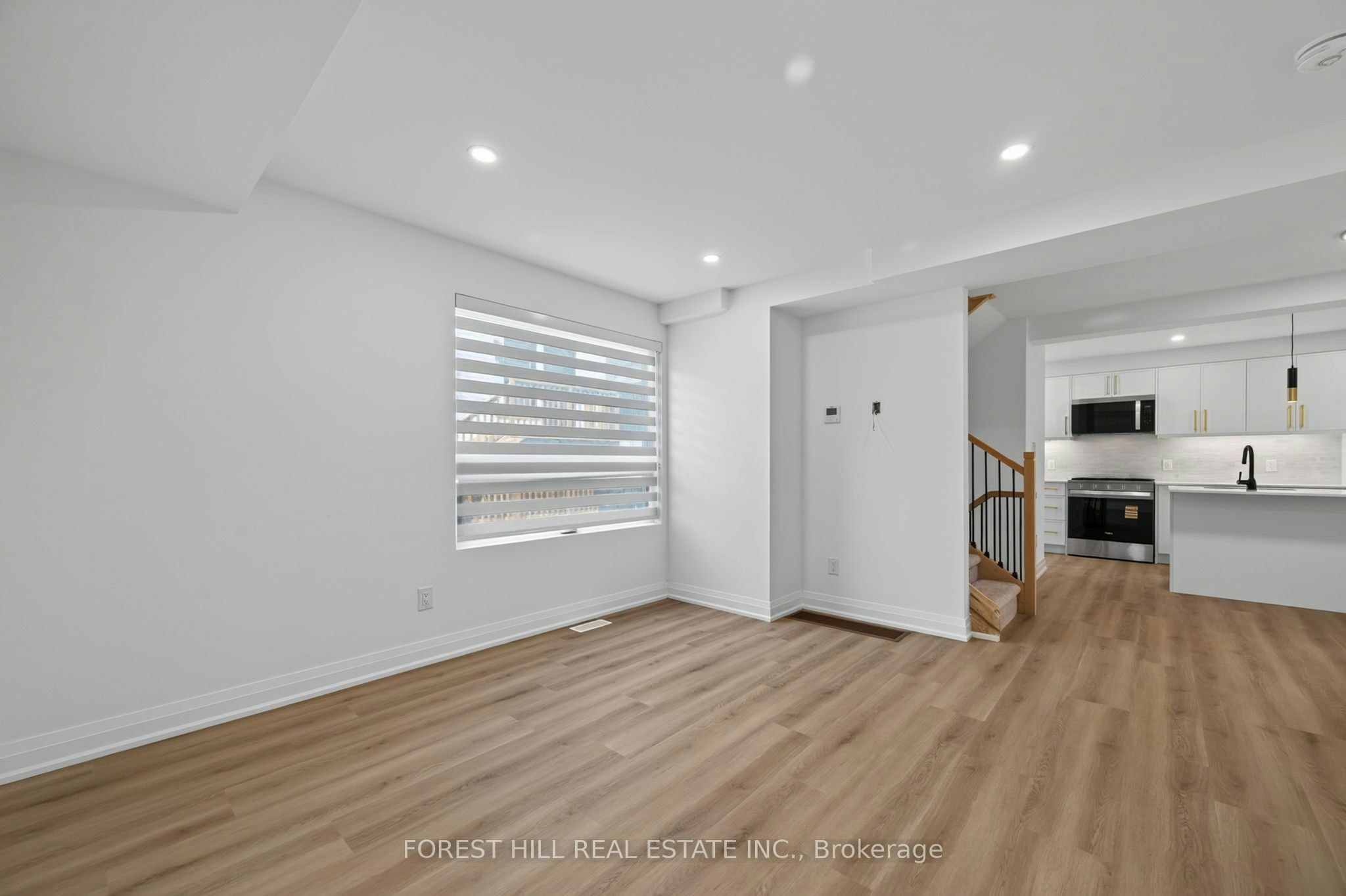 R - GARDEN-221 Churchill Avenue, Toronto, ON, M2N 1X6 - 11