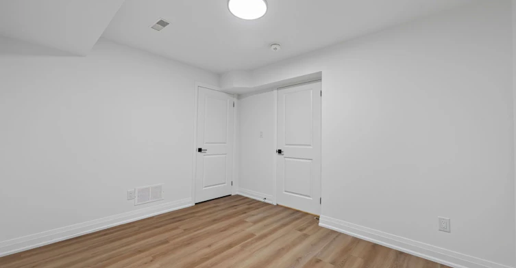 R - GARDEN-221 Churchill Avenue, Toronto, ON, M2N 1X6 - 47