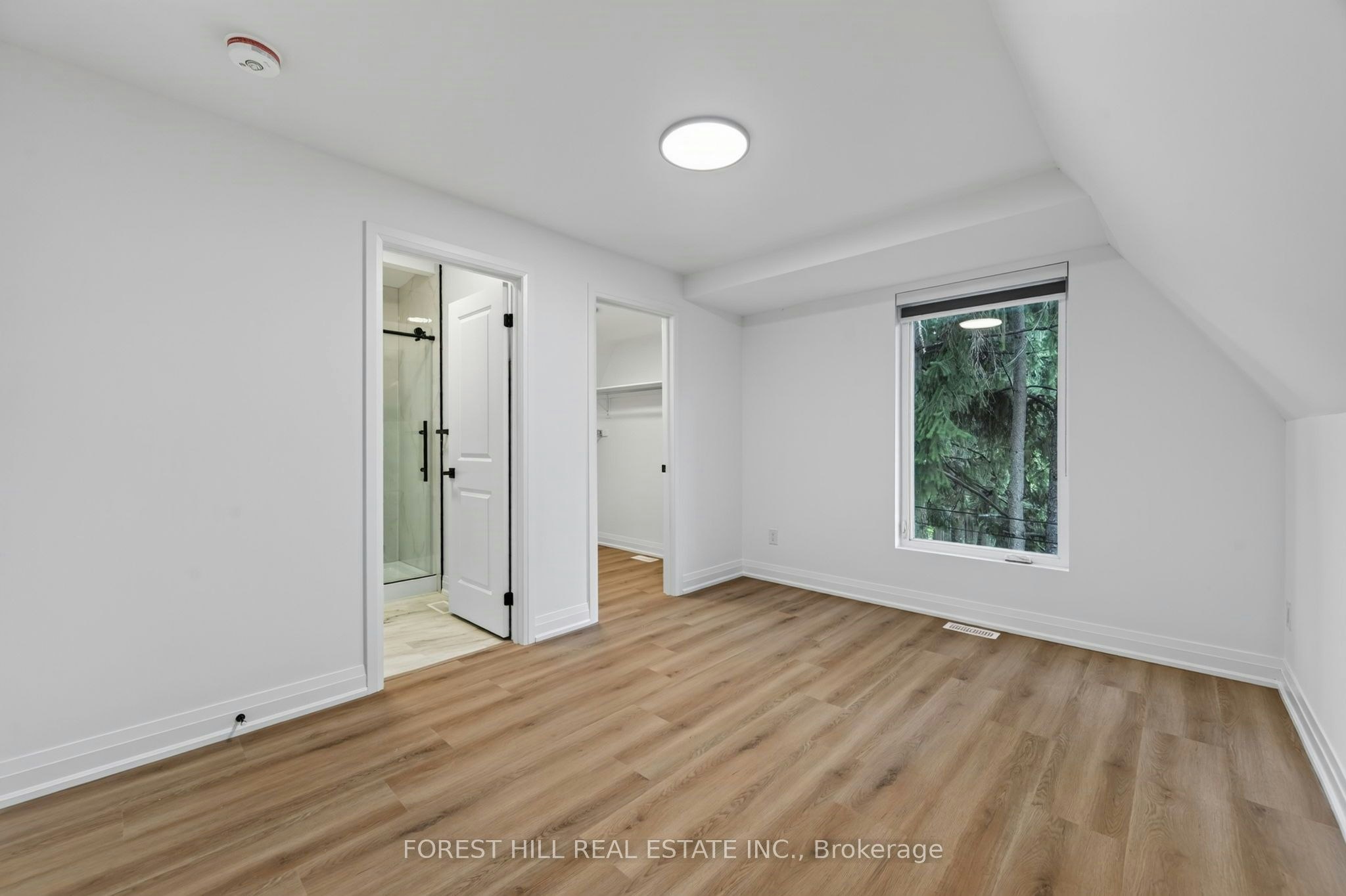 R - GARDEN-221 Churchill Avenue, Toronto, ON, M2N 1X6 - 20