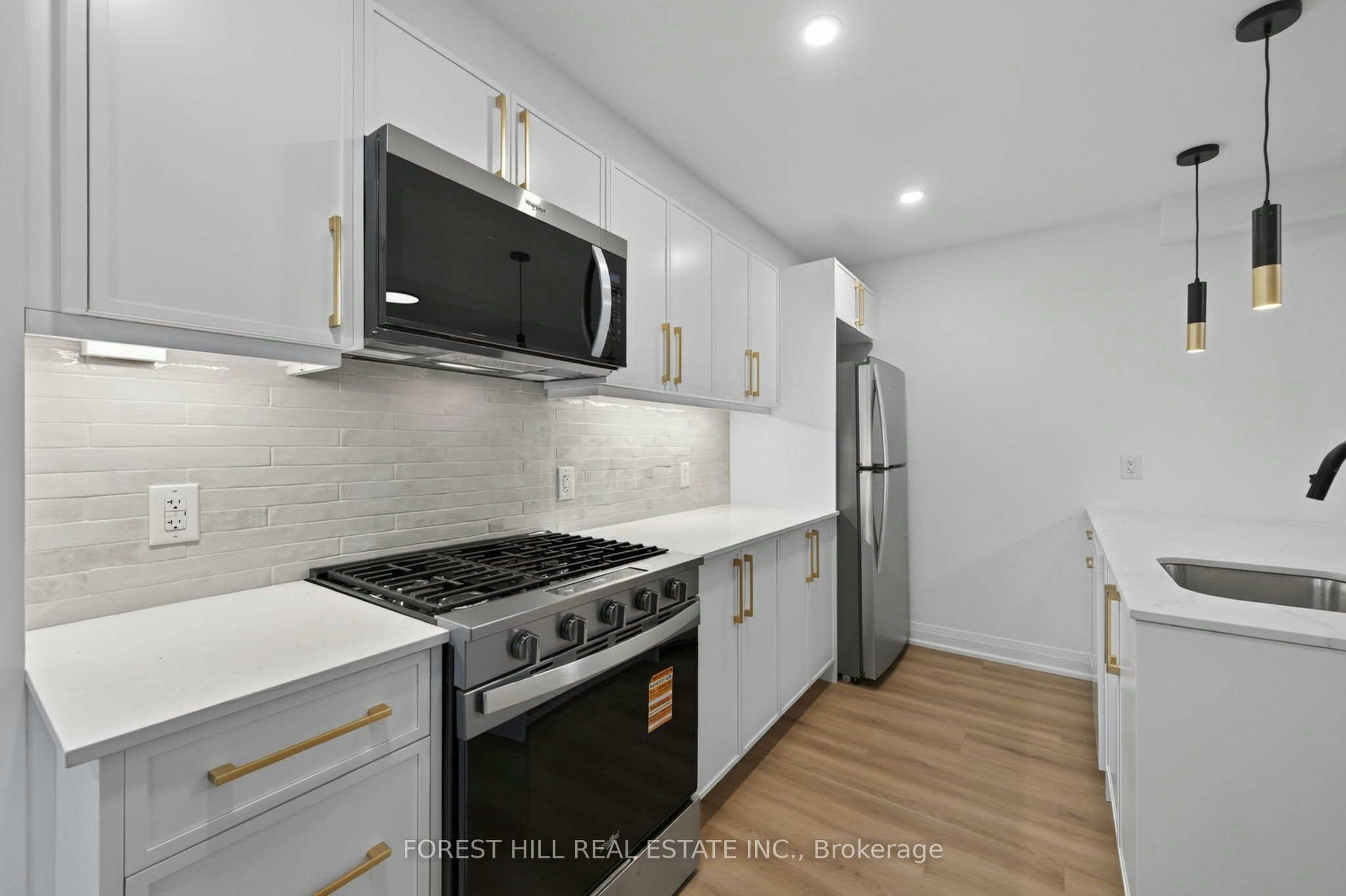 R - GARDEN-221 Churchill Avenue, Toronto, ON, M2N 1X6 - 10
