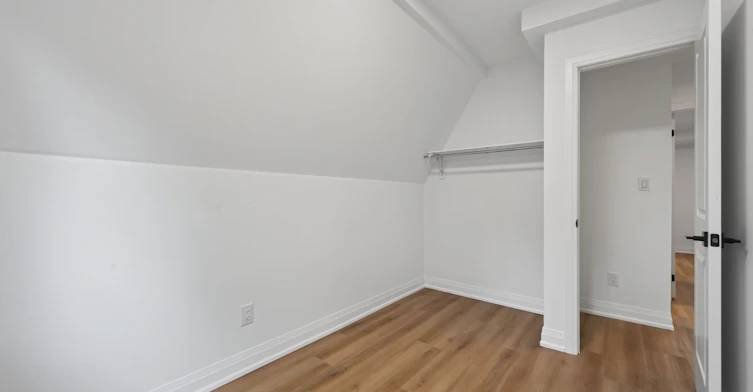 R - GARDEN-221 Churchill Avenue, Toronto, ON, M2N 1X6 - 30