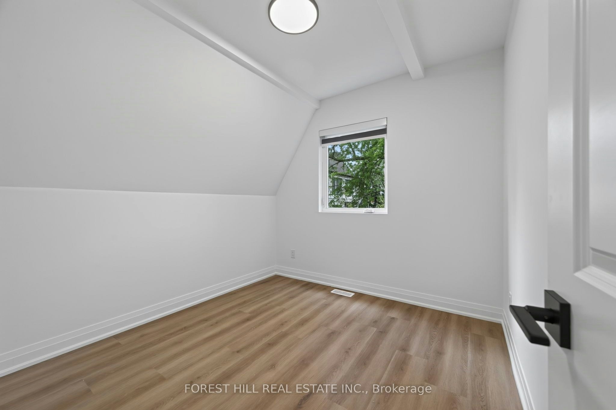 R - GARDEN-221 Churchill Avenue, Toronto, ON, M2N 1X6 - 14