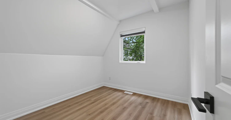 R - GARDEN-221 Churchill Avenue, Toronto, ON, M2N 1X6 - 14