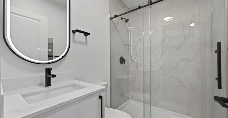 R - GARDEN-221 Churchill Avenue, Toronto, ON, M2N 1X6 - 13