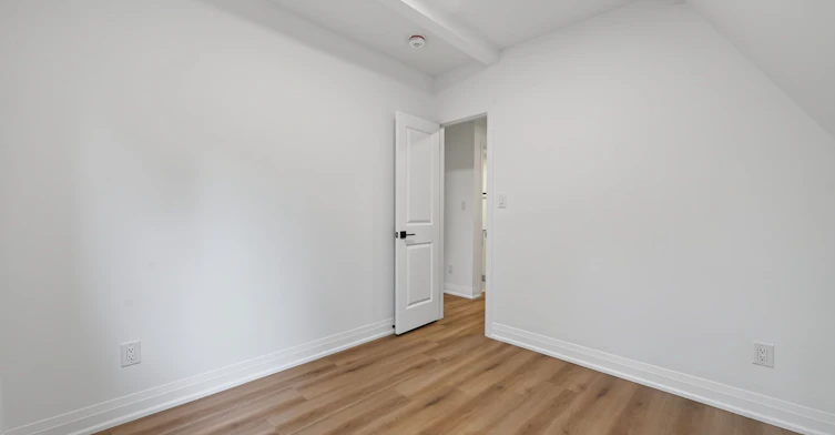 R - GARDEN-221 Churchill Avenue, Toronto, ON, M2N 1X6 - 27