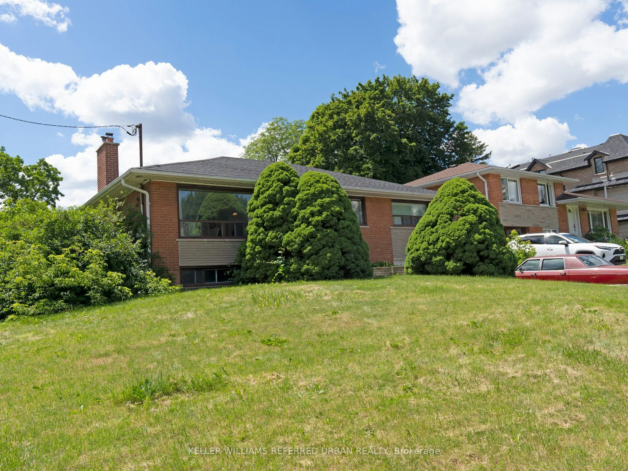 153 Newton Drive, Toronto, ON, M2M 2N4