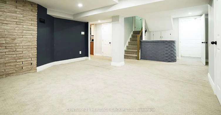 Lower-328 Moore Park Avenue, Toronto, ON, M2R 2R6 - 4