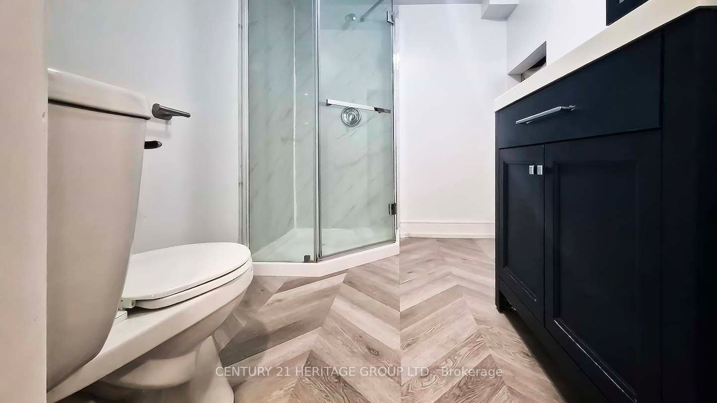 Lower-328 Moore Park Avenue, Toronto, ON, M2R 2R6 - 15