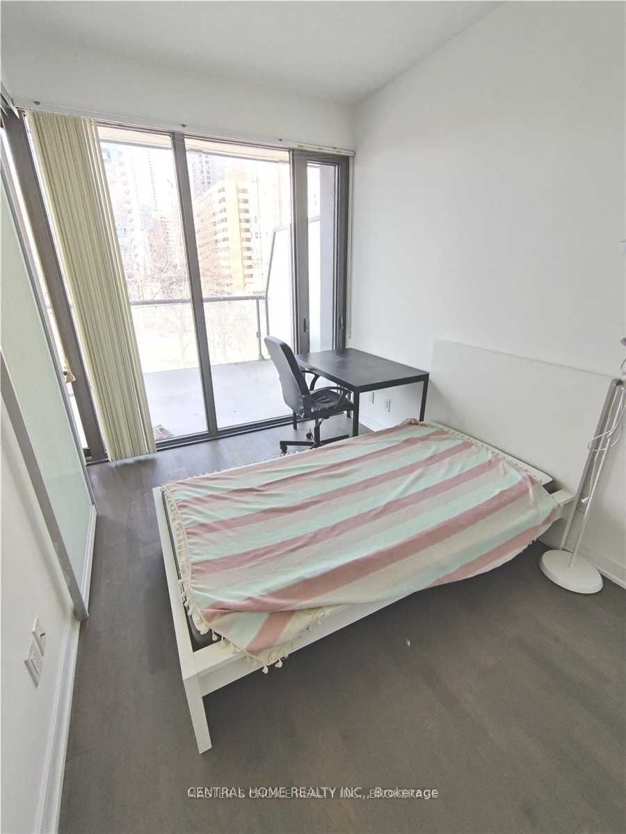 620-57 St Joseph Street, Toronto, ON, M5S 0C5 - 6