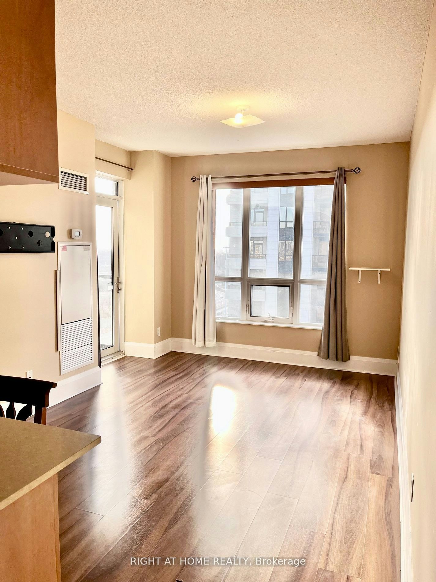 1414-100 Harrison Garden Boulevard, Toronto, ON, M2N 0C2 - 10