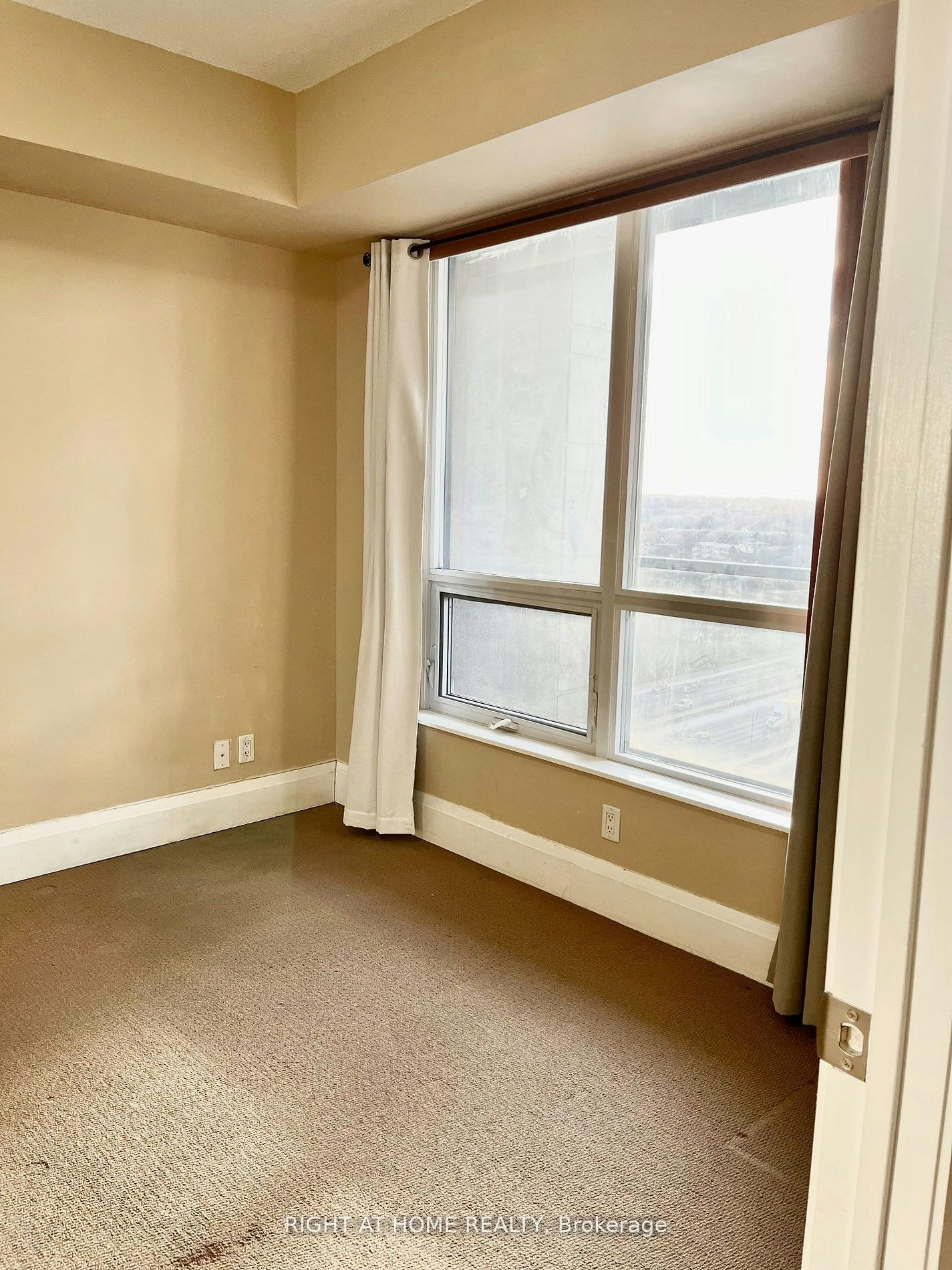 1414-100 Harrison Garden Boulevard, Toronto, ON, M2N 0C2 - 11