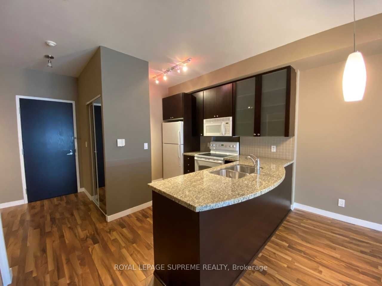 703-1005 King Street, Toronto, ON, M6K 3M8 - 2