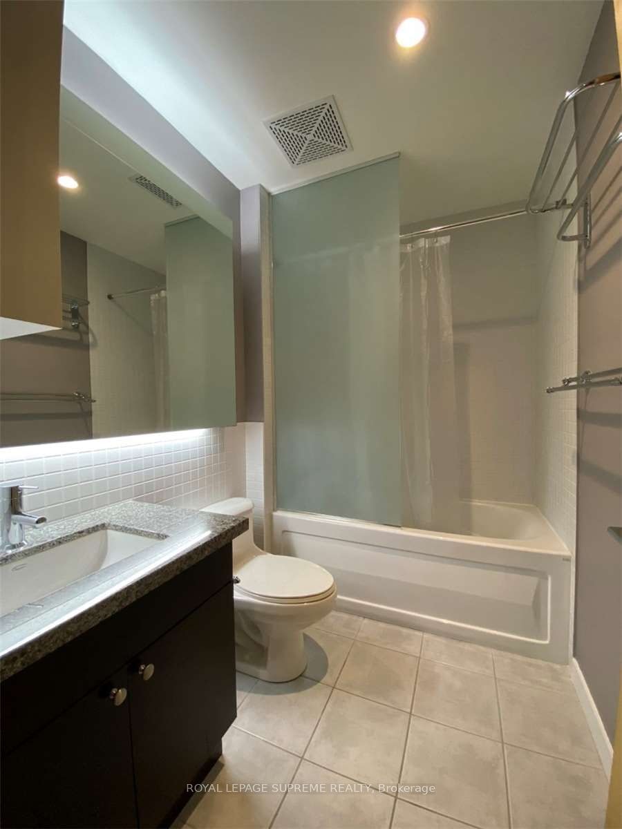 703-1005 King Street, Toronto, ON, M6K 3M8 - 15
