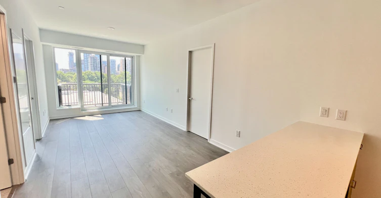 523-10 Oak Street, Toronto, ON, M5A 0Z1 - 10