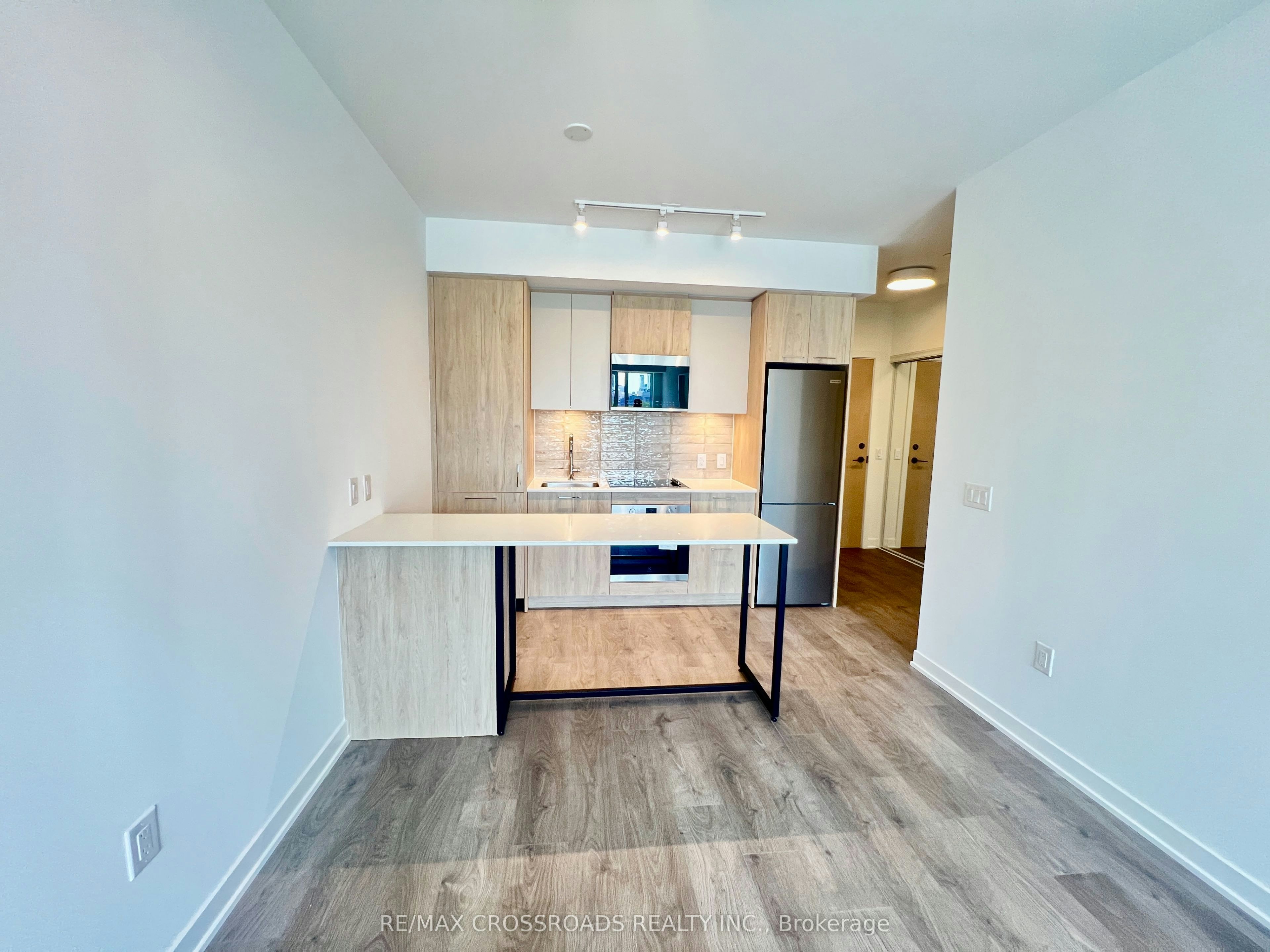 523-10 Oak Street, Toronto, ON, M5A 0Z1 - 5