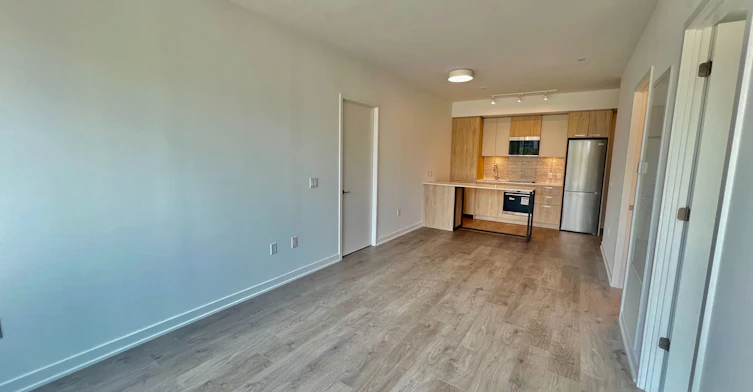 523-10 Oak Street, Toronto, ON, M5A 0Z1 - 11