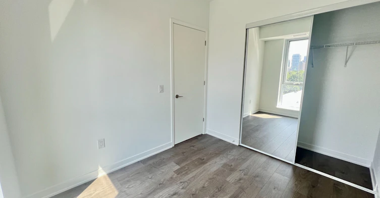 523-10 Oak Street, Toronto, ON, M5A 0Z1 - 19