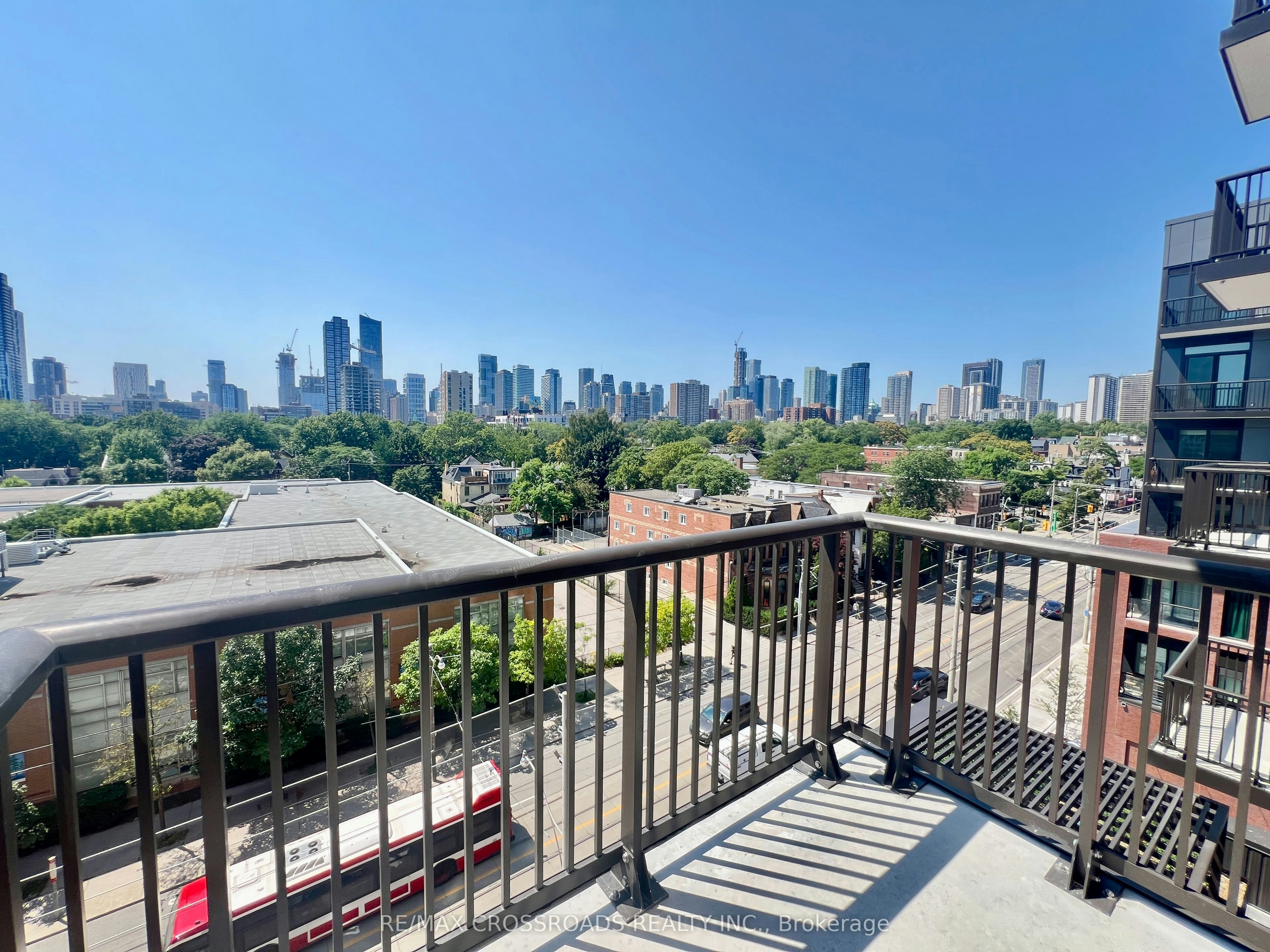 523-10 Oak Street, Toronto, ON, M5A 0Z1 - 23