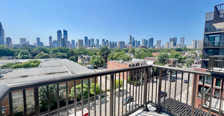 523-10 Oak Street, Toronto, ON, M5A 0Z1 - 23
