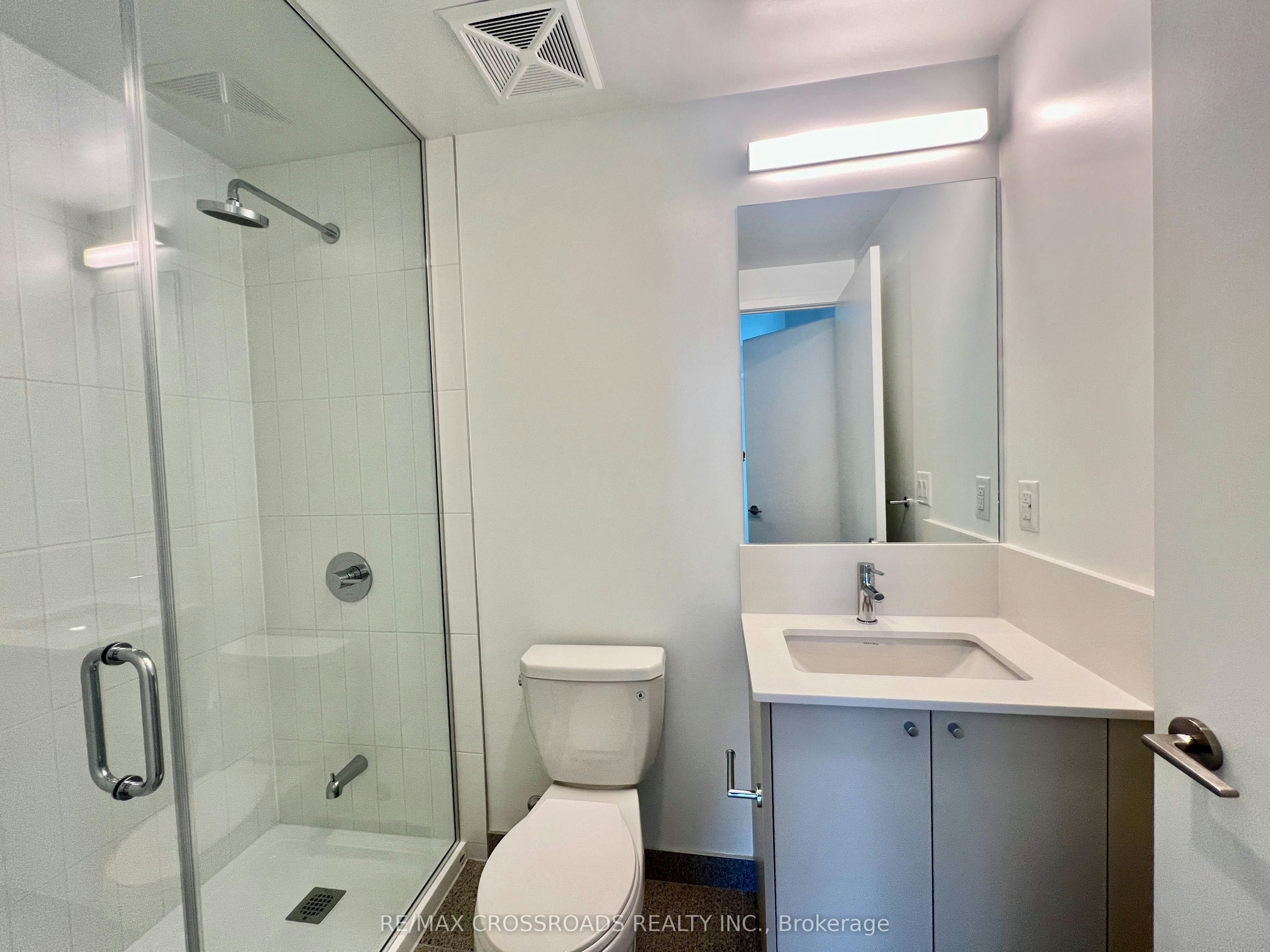 523-10 Oak Street, Toronto, ON, M5A 0Z1 - 15