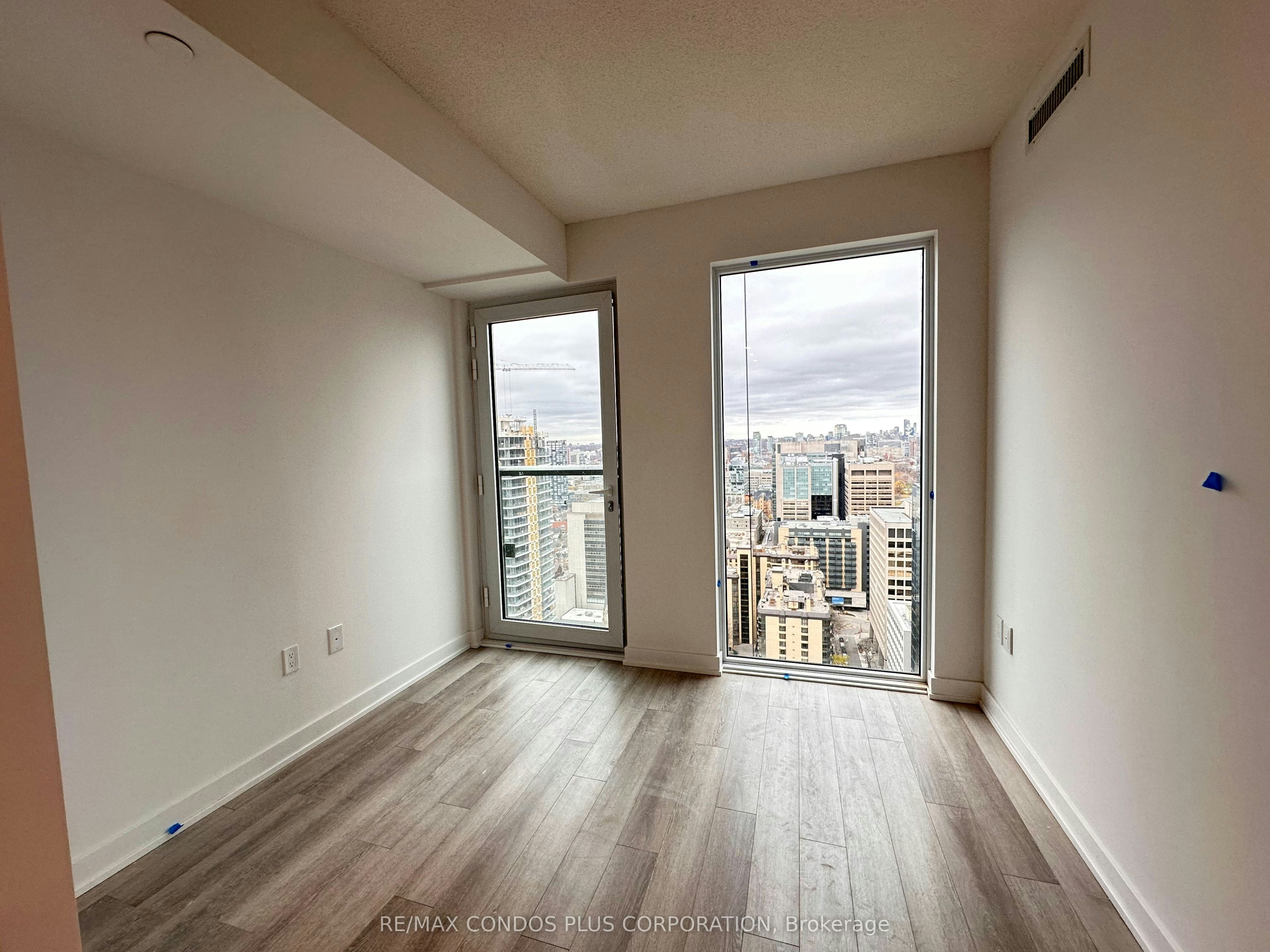3302-238 Simcoe Street, Toronto, ON, M5T 0E2 - 4