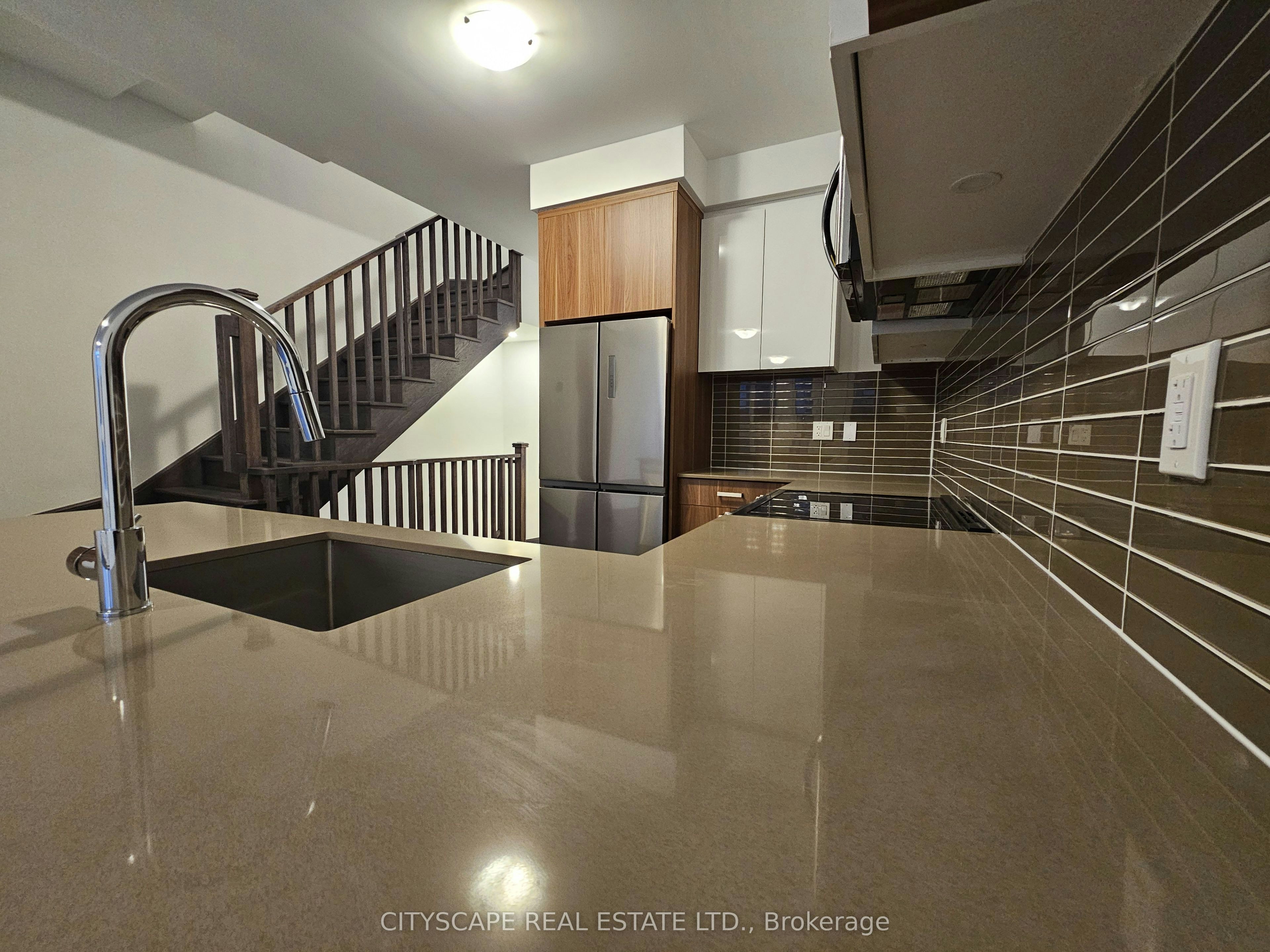 32 Deep Roots Terrace, Toronto, ON, M6A 2M3 - 22