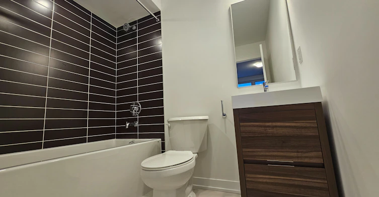 32 Deep Roots Terrace, Toronto, ON, M6A 2M3 - 27