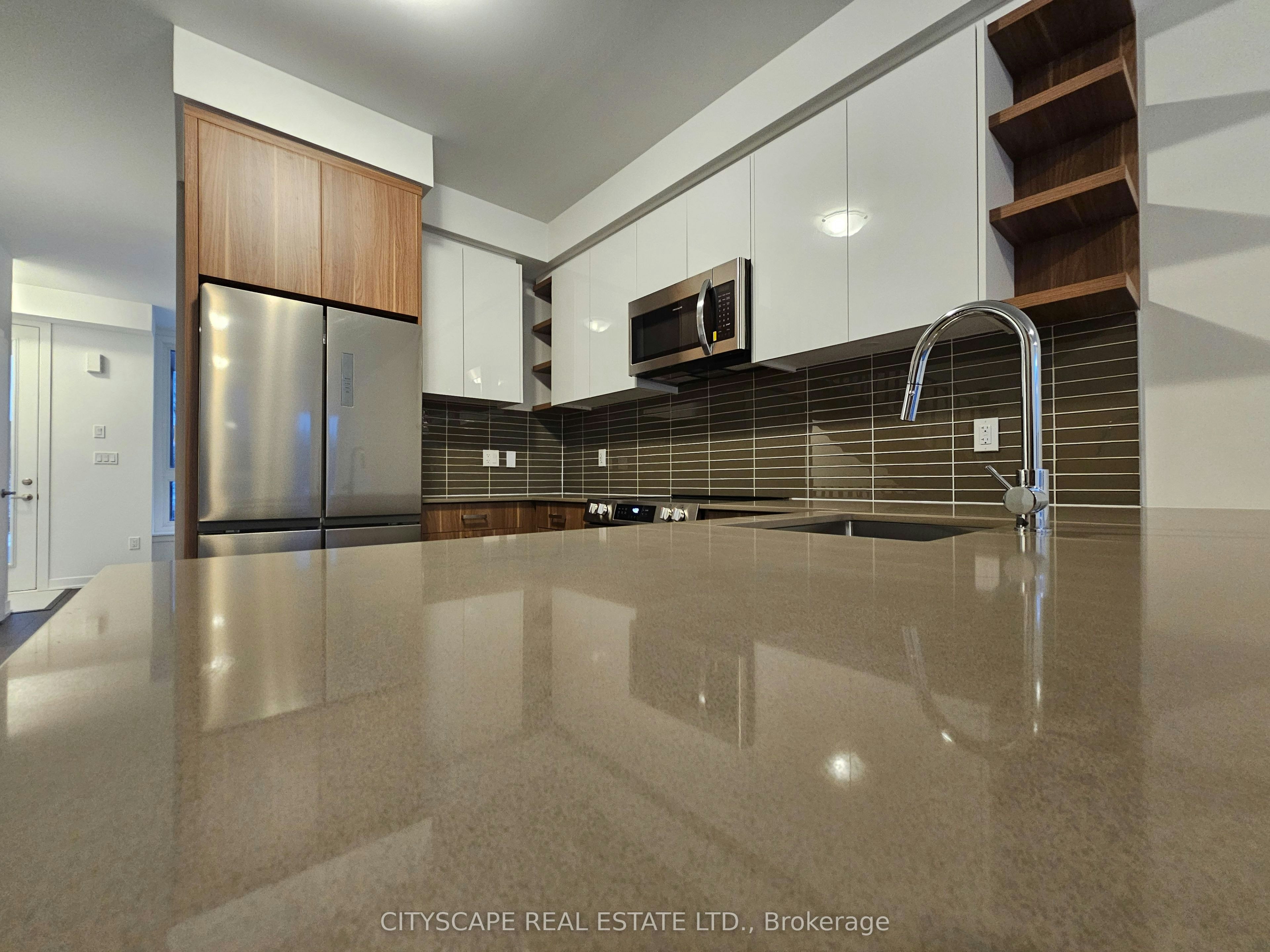 32 Deep Roots Terrace, Toronto, ON, M6A 2M3 - 20