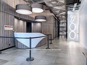 904-700 King Street W, Toronto, ON, M5V 2Y6