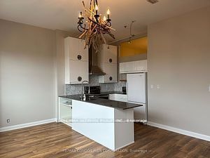 904-700 King Street W, Toronto, ON, M5V 2Y6 - 2