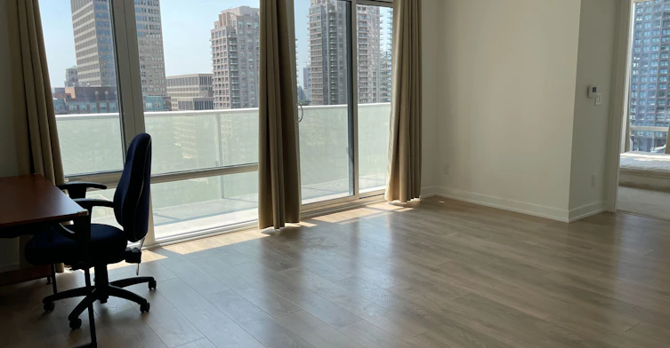 1402-501 Yonge Street, Toronto, ON, M4Y 0G8 - 4