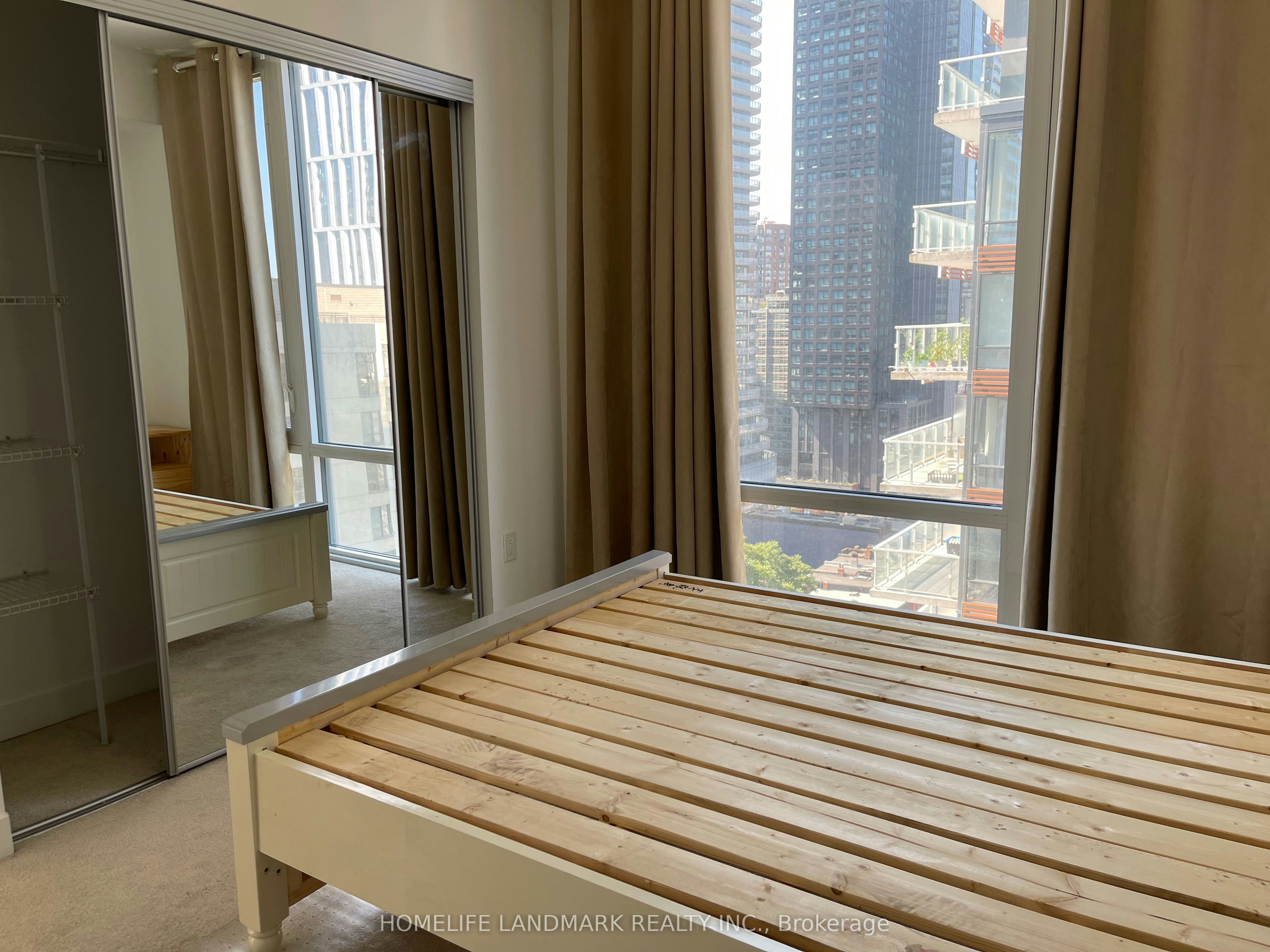 1402-501 Yonge Street, Toronto, ON, M4Y 0G8 - 6
