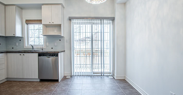 169N Finch Avenue E, Toronto, ON, M2N 4R8 - 9