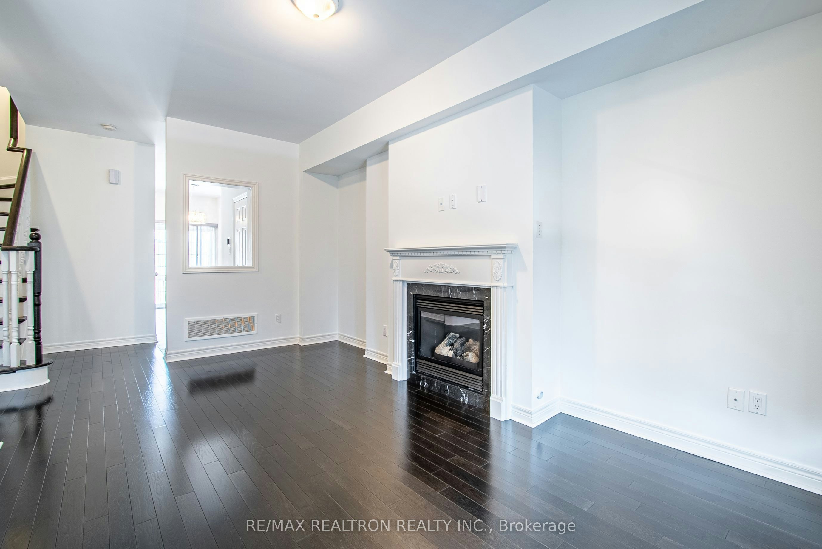169N Finch Avenue E, Toronto, ON, M2N 4R8 - 6