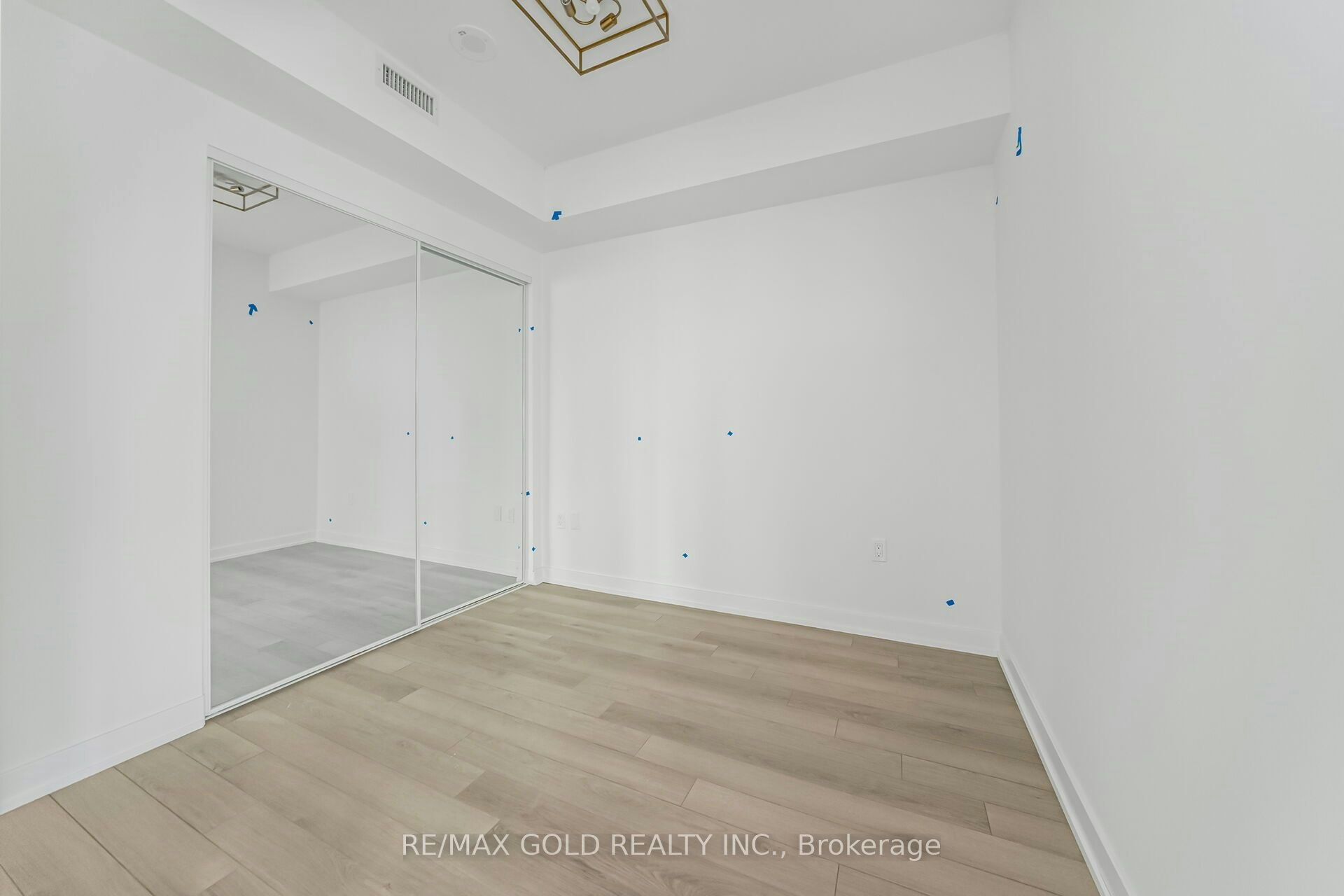 2818-230 Simcoe Street, Toronto, ON, L6X 2Y8 - 24