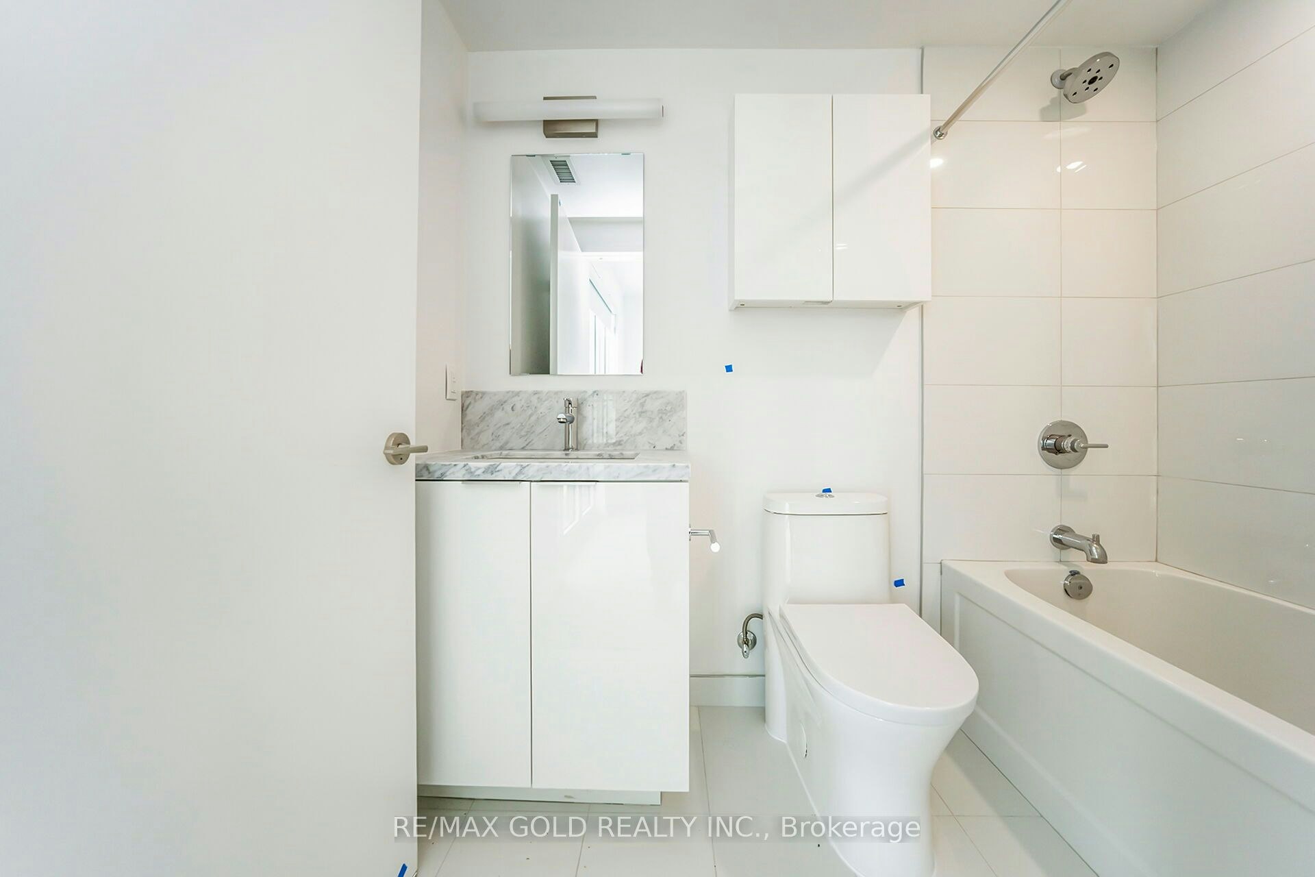 2818-230 Simcoe Street, Toronto, ON, L6X 2Y8 - 14