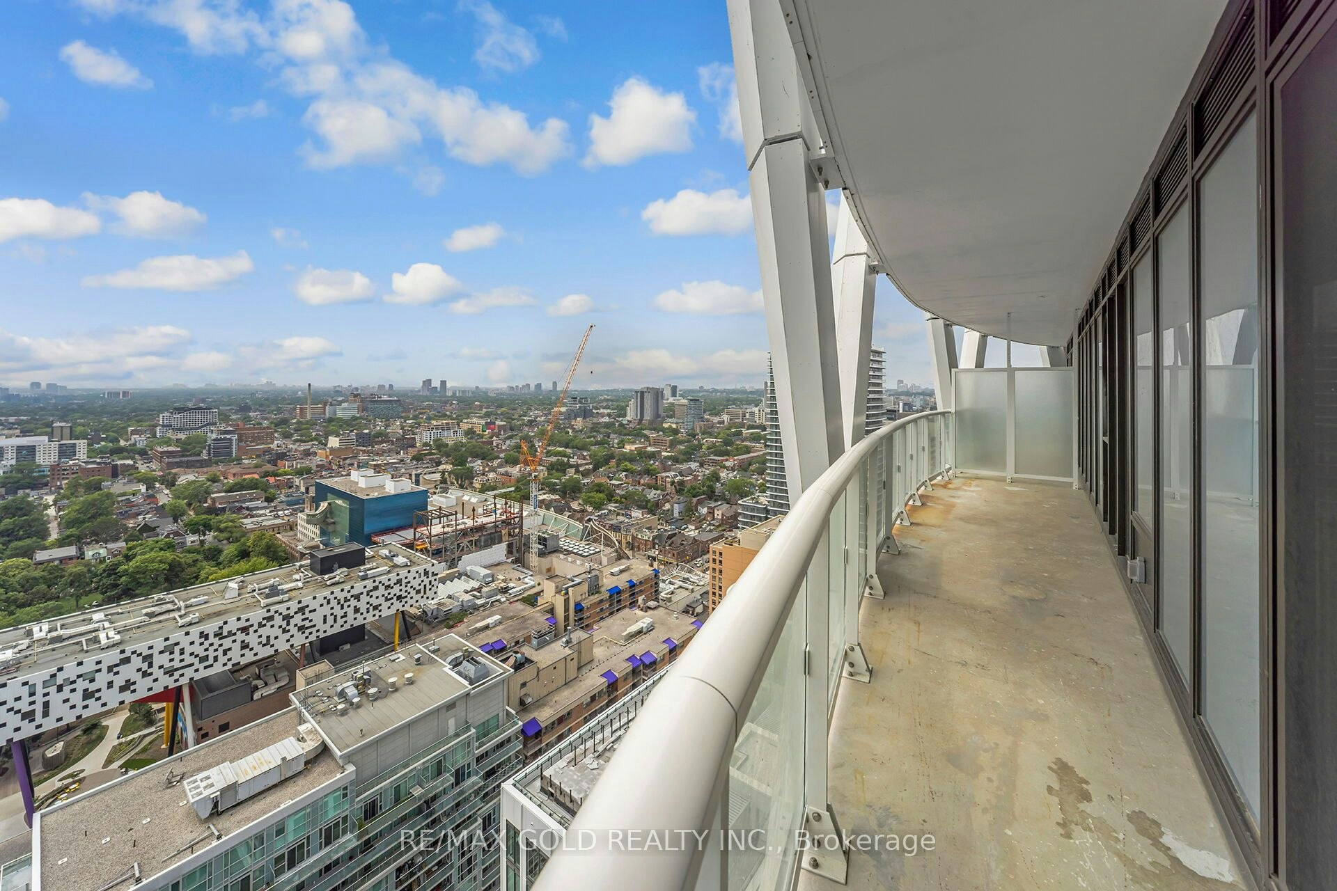 2818-230 Simcoe Street, Toronto, ON, L6X 2Y8 - 31