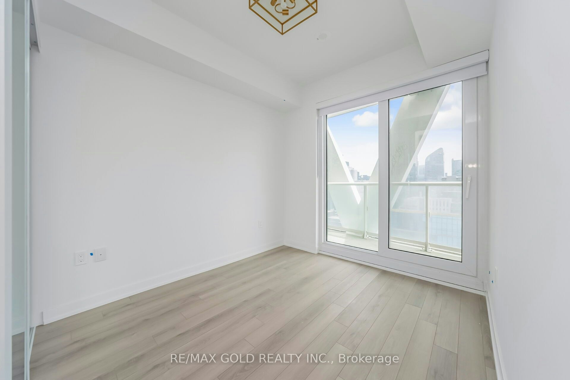 2818-230 Simcoe Street, Toronto, ON, L6X 2Y8 - 22