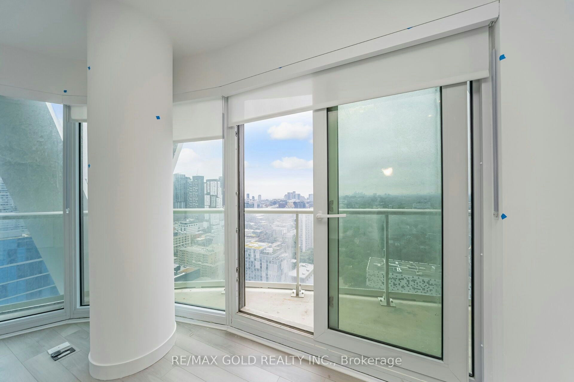 2818-230 Simcoe Street, Toronto, ON, L6X 2Y8 - 30